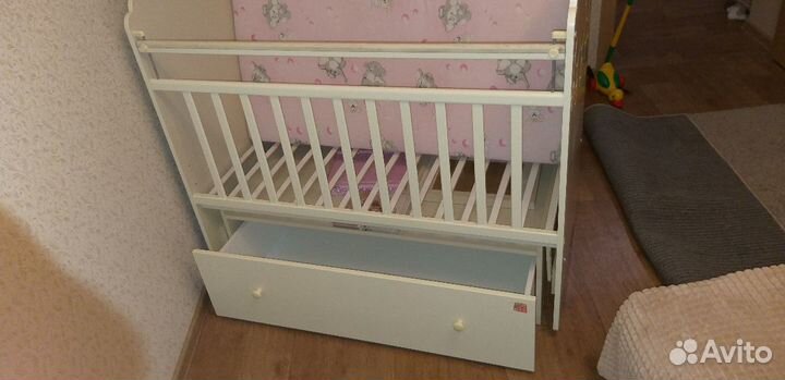 Кроватка детская