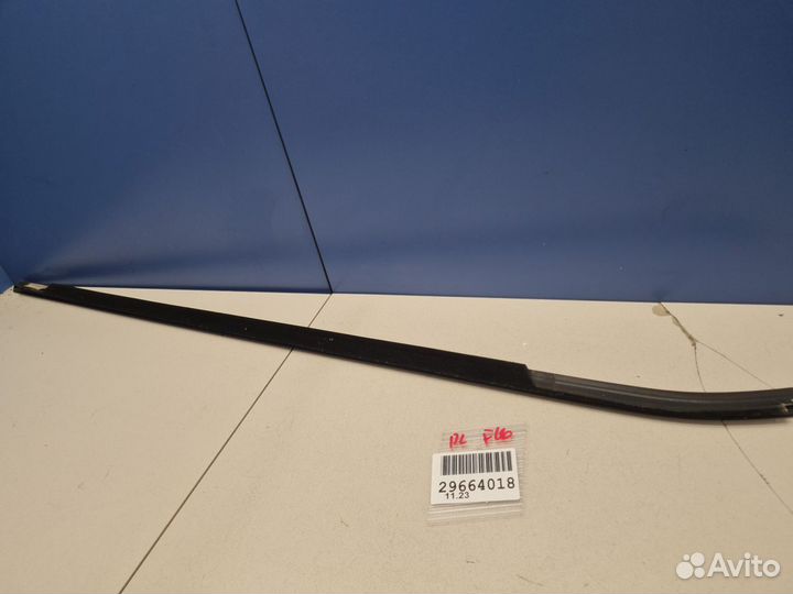 Молдинг стекла передней левой двери BMW X6 F16 2014-2020