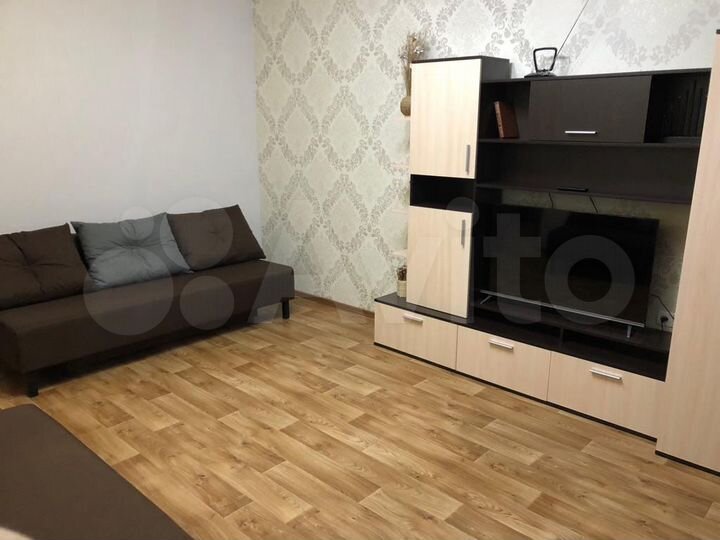 2-к. квартира, 52 м², 4/9 эт.