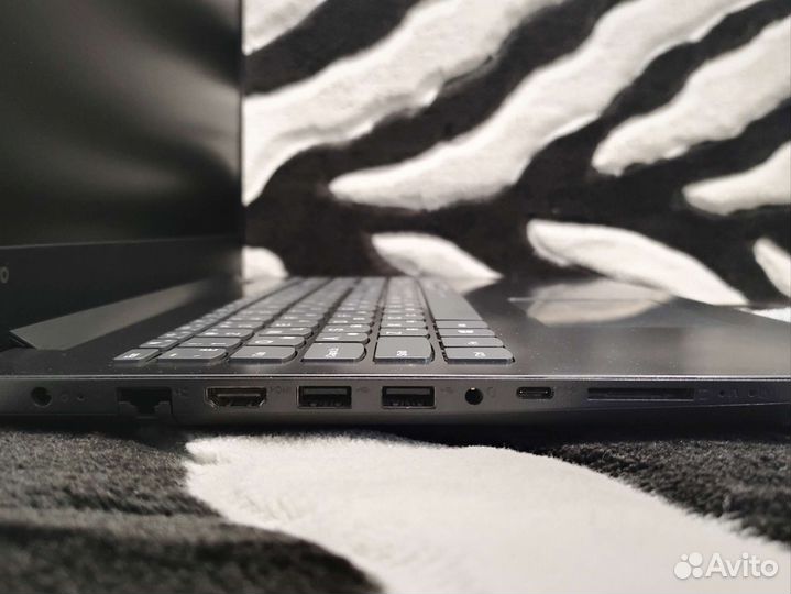 Ноутбук Lenovo Ideapad 330