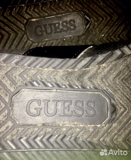 Кроссовки guess