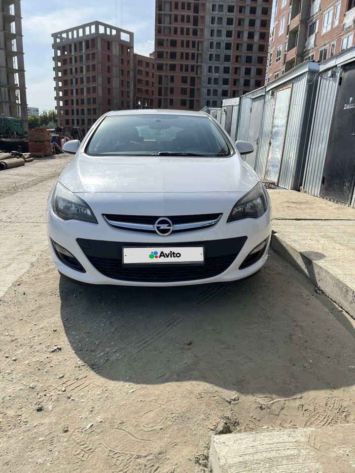 Opel Astra: фото владельца