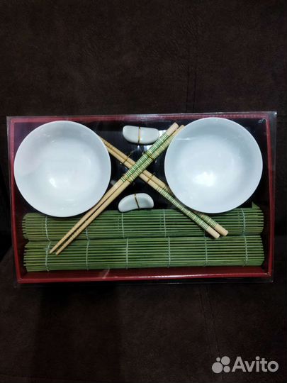 Набор посуды для суши