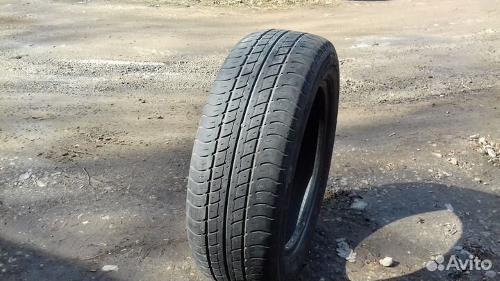 Hankook Radial 866 195/60 R15 88H