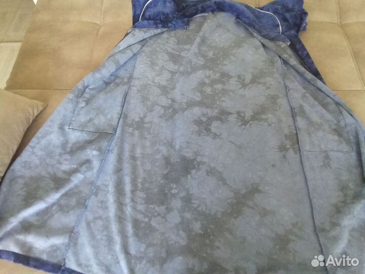 Халат женский велюровый, размер 54-56, б/у