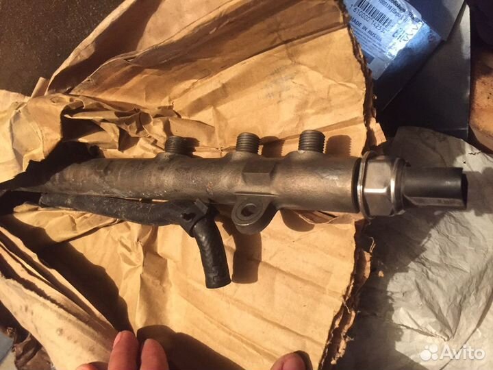 Топливная рампа Mercedes