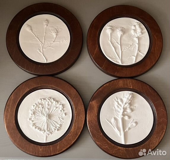 Гипсовое панно барельеф