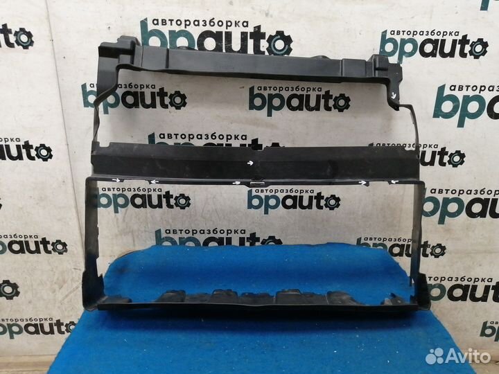 Воздуховод радиатора fpla8C464A Land Rover