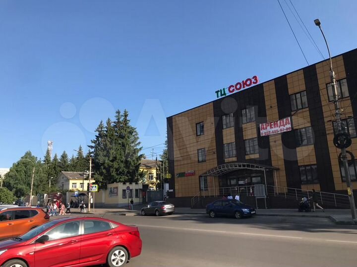 Свободного назначения, 555.5 м²