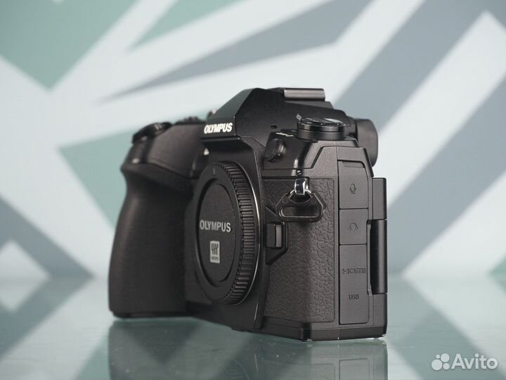 Olympus OM-D E-M1 Mark II Body (пробег 51тыс)