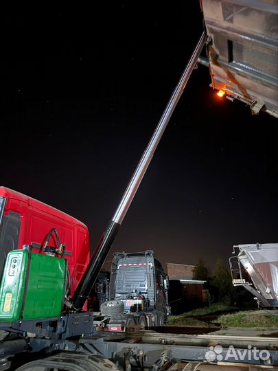 Гидроцилиндр подъема кузова