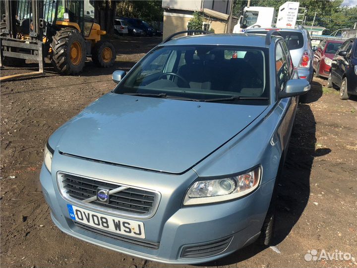 Разбор на запчасти Volvo V50 2007-2012