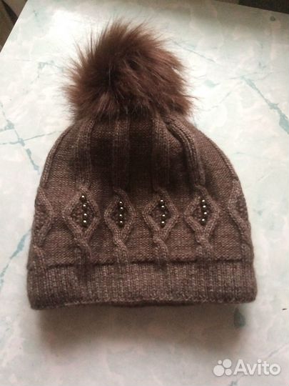 Зимние женские шапки