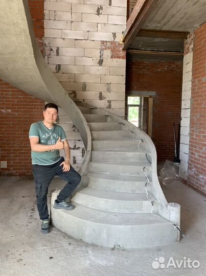 Монолитные бетонные лестницы