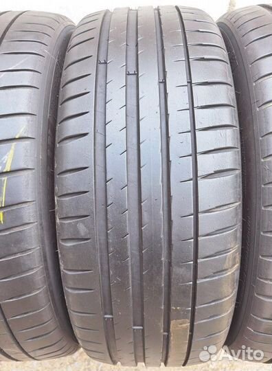 Michelin Pilot Sport 4 225/45 R19 96W