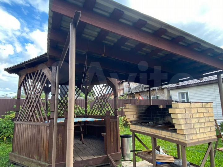 Дом 90 м² на участке 11 сот.