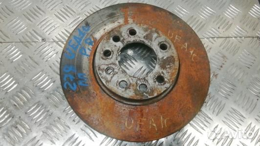 Диск тормозной передний opel meriva B (UEA10K601)