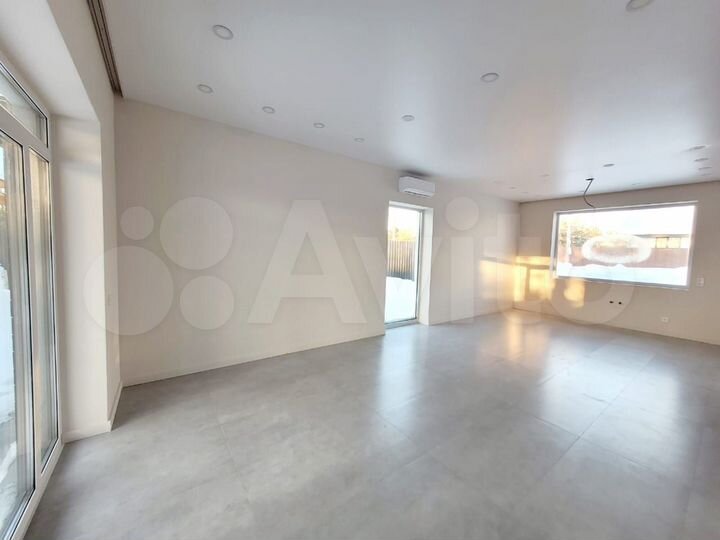 Коттедж 133 м² на участке 8 сот.