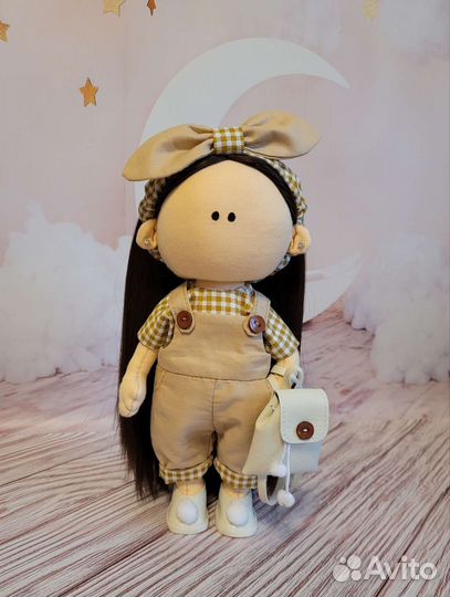 Кукла текстильная с гардеробом