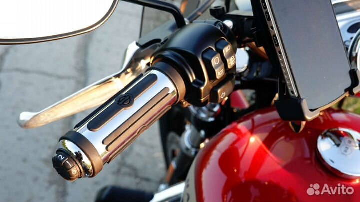 Harley Davidson sportster XL 1200 C (custom)