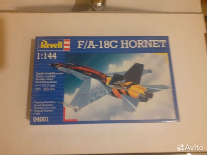 Сборная модель F-18