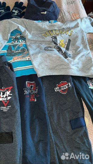 Детские вещи 47штук пакетом мальчик 30 32 104-110