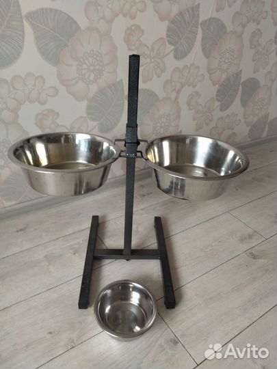 Корма, Аксессуары по уходу за собаками