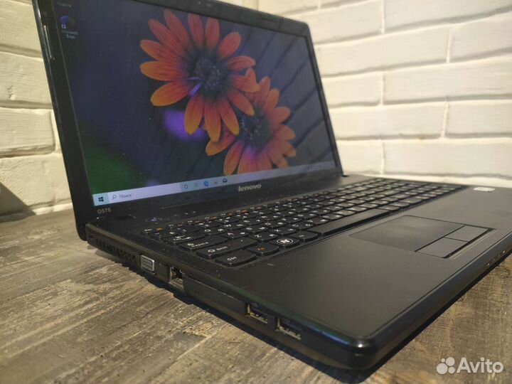 Бизнес ноутбук Lenovo SSD120+HDD500 15.6 HD