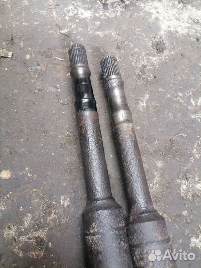 Вал привода пассат б5 1.6 ahl мт