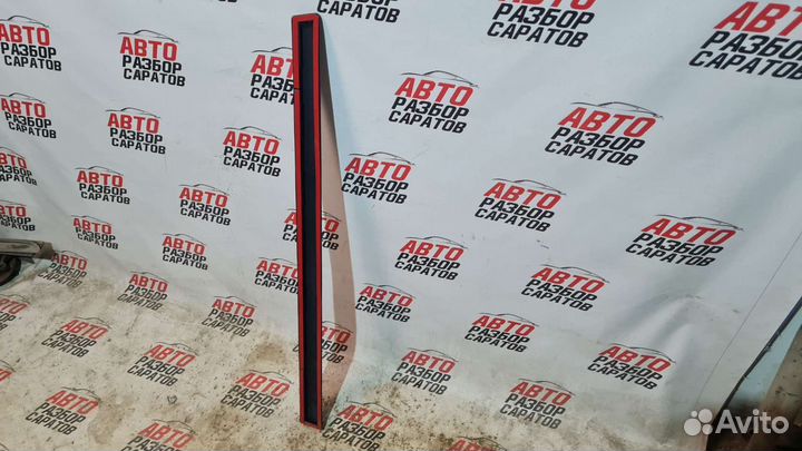 Молдинг передней левой двери Renault Logan 2