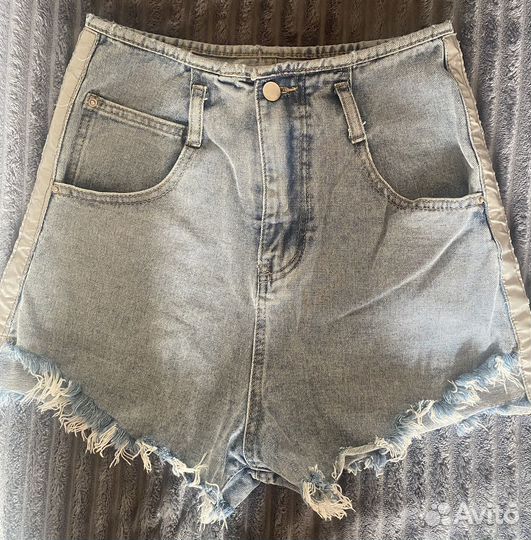 Шорты джинсовые