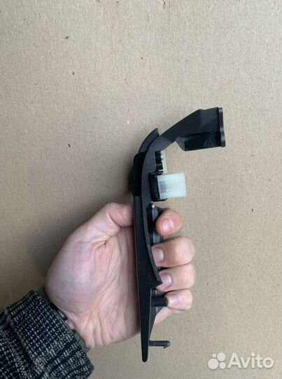 Панель с кнопками в руль Honda Pilot