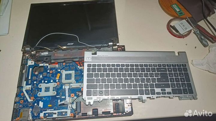 Acer aspire v3 551g