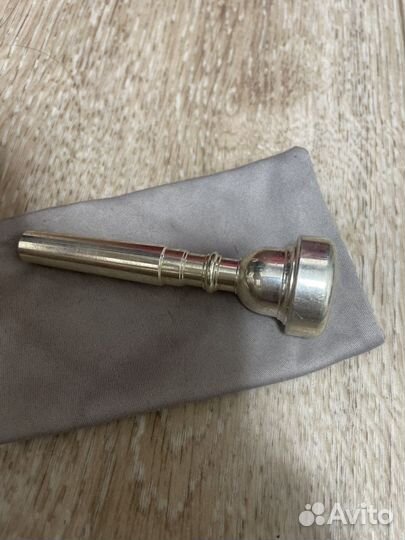 Мундштук для трубы