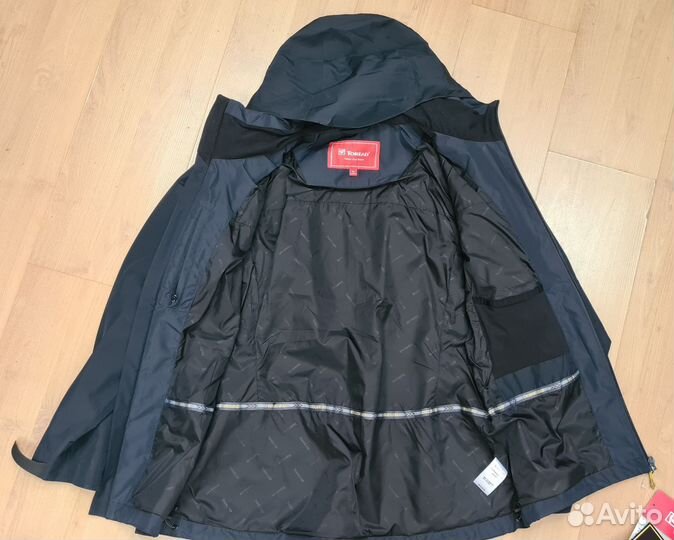 Куртка женская Gore-tex, р. XL и 2XL