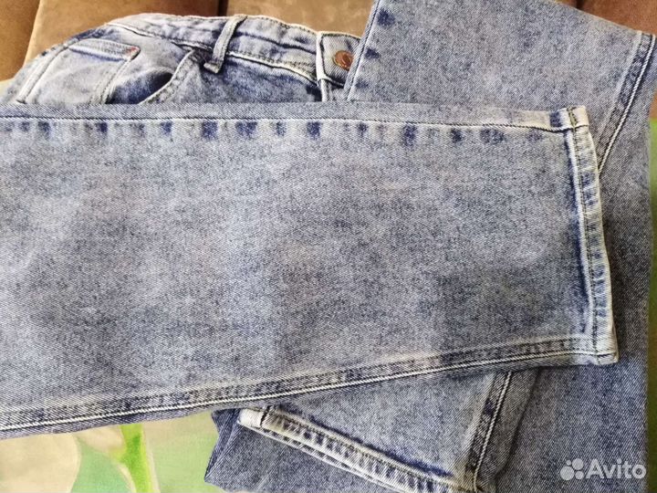 Джинсы мужские
