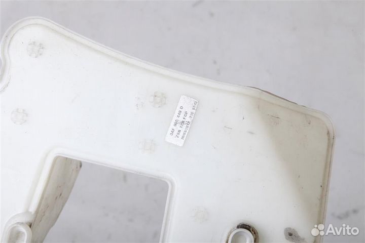 Бачок омывателя Volkswagen Passat B7 2010-2015