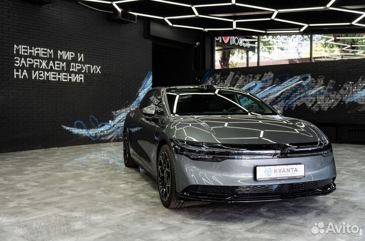 Zeekr 007 646 л.с. AT, 2024