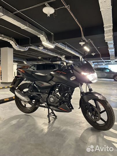 Bajaj pulsar 180