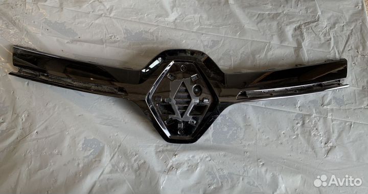 Решетка радиатора Renault Arkana (2019 - н. в. )