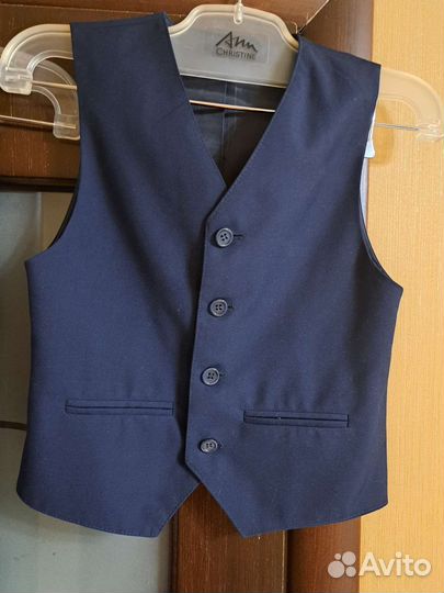 Школьный костюм для мальчика 128