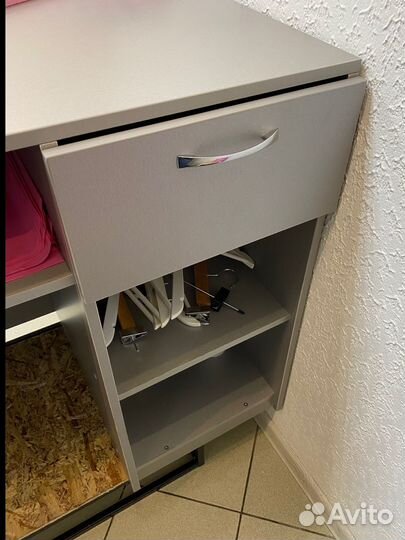 Стойка ресепшн лофт