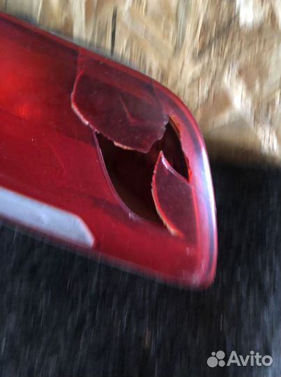 Фонарь внутренний правый оригинал Rio 3 хэтчбек