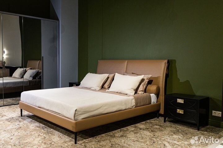 Кровать двуспальная Сохо 180х200 в наличии