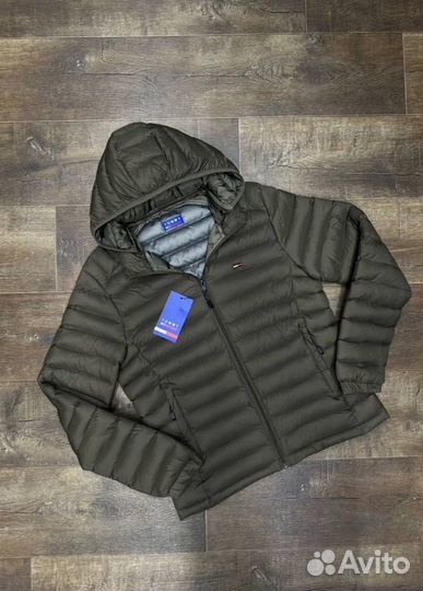 Легкие куртки Tommy Hilfinger легкие