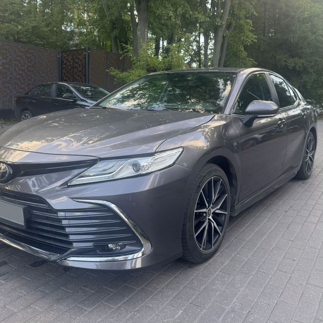Toyota Camry 2.5 AT, 2021, 65 000 км
