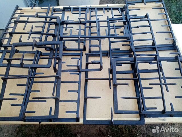 Чугунная решетка бу на газовую поверхность