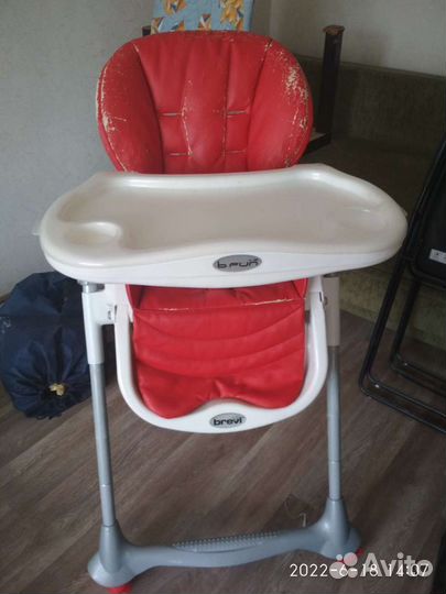 Стульчик для кормления