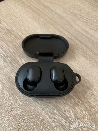 Беспроводные наушники