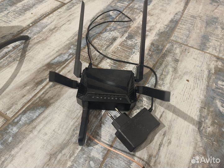 Для wifi антена и роутер